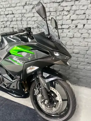 KAWASAKI-NINJA 500-2025