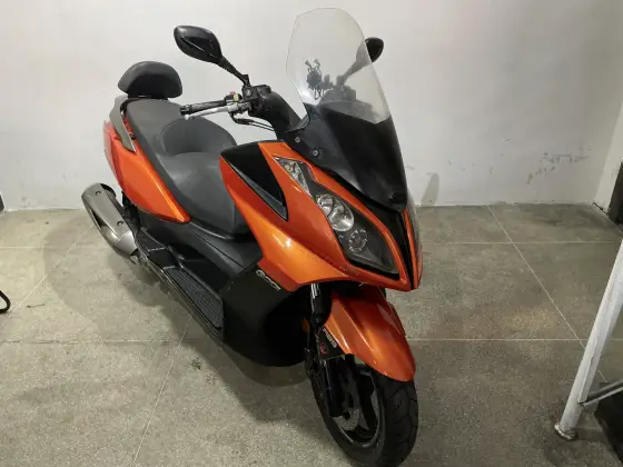 KYMCO DOWNTOWN 300 i ABS KYMCO DOWNTOWN 300 i ABS