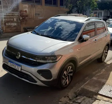 VOLKSWAGEN T-CROSS 1.0 200 TSI TOTAL FLEX COMFORTLINE AUTOMÁTICO