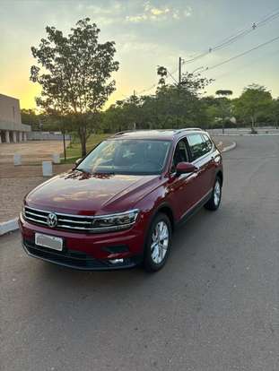 VOLKSWAGEN-TIGUAN-2018
