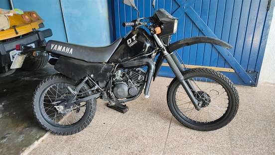 YAMAHA-DT 180-1985