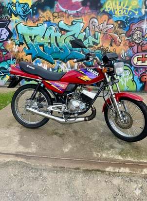 YAMAHA-RD 135-1996