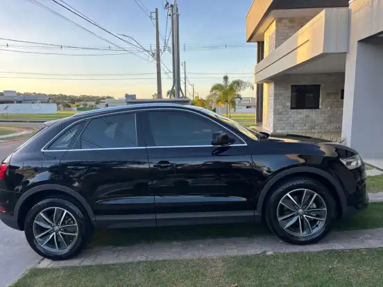AUDI-Q3-2018