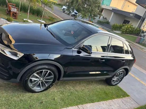 AUDI-Q3-2018