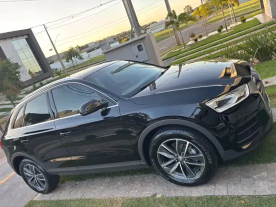 AUDI-Q3-2018
