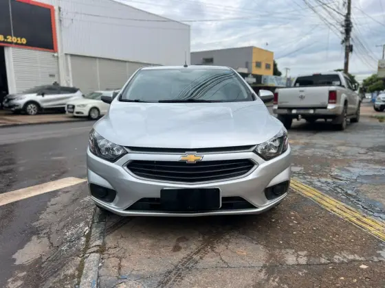 CHEVROLET ONIX 1.0 MPFI LT 8V FLEX 4P MANUAL CHEVROLET ONIX 1.0 MPFI LT 8V FLEX 4P MANUAL