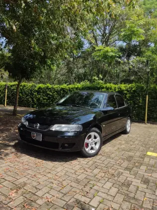 CHEVROLET VECTRA 2.0 MPFI CD 8V GASOLINA 4P MANUAL