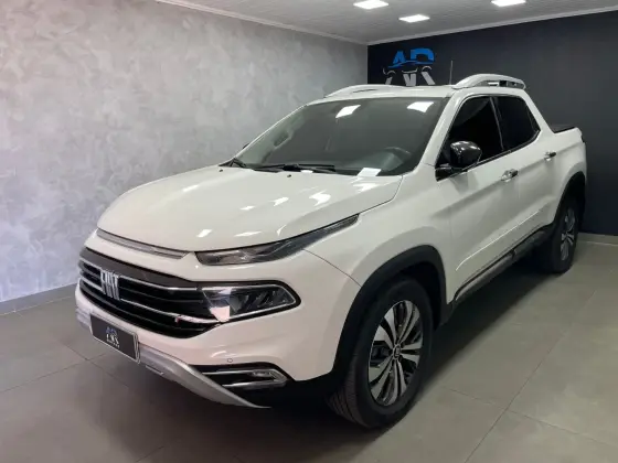 FIAT TORO 2.0 16V TURBO DIESEL VOLCANO 4WD AT9 FIAT TORO 2.0 16V TURBO DIESEL VOLCANO 4WD AT9