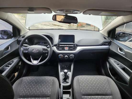 HYUNDAI-HB20-2023