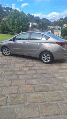 HYUNDAI-HB20S-2017