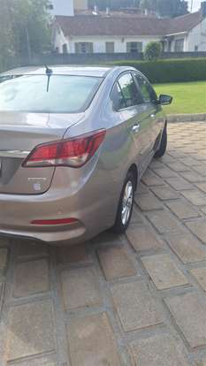 HYUNDAI-HB20S-2017