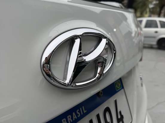 HYUNDAI-SANTA FÉ-3.3 MPFI 4X4 V6 270CV GASOLINA 4P AUTOMÁTICO HYUNDAI-SANTA FÉ-2015