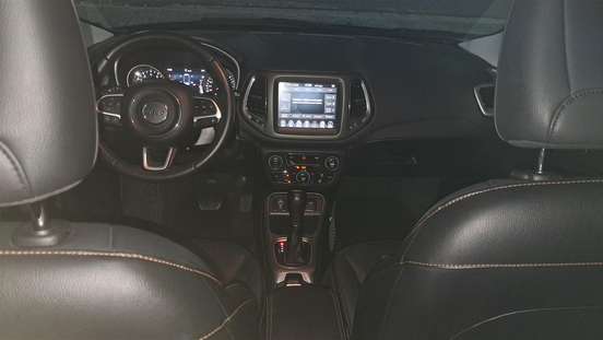 JEEP-COMPASS-2.0 16V FLEX LONGITUDE AUTOMÁTICO JEEP-COMPASS-2019