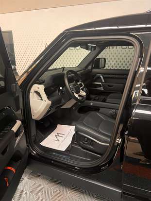 LAND ROVER-DEFENDER-2023
