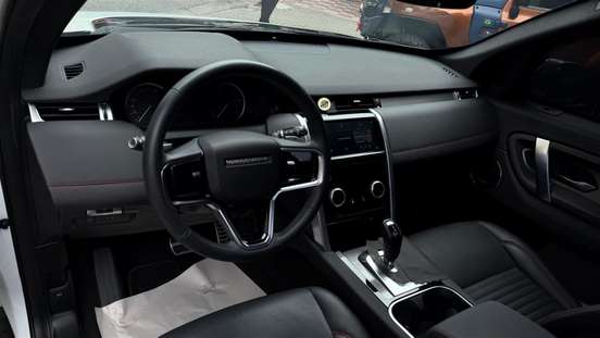 LAND ROVER-DISCOVERY SPORT-2022