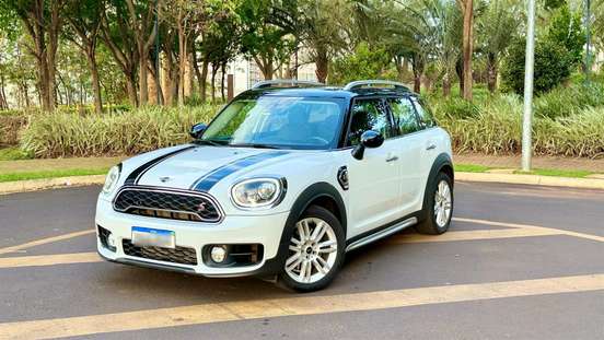 MINI-COUNTRYMAN-2019