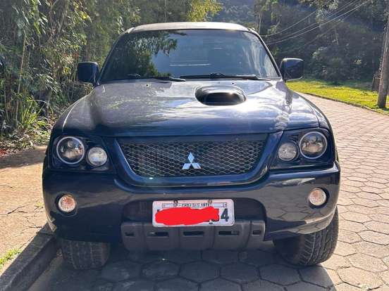 MITSUBISHI-L200-2.5 SPORT HPE 4X4 CD 8V TURBO INTERCOOLER DIESEL 4P AUTOMÁTICO MITSUBISHI-L200-2004
