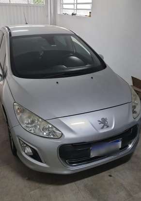 PEUGEOT-308-2012