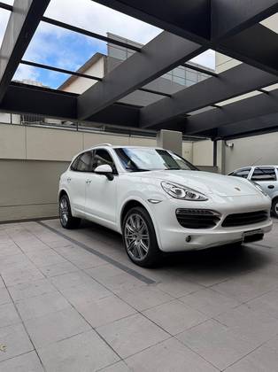 PORSCHE CAYENNE 4.8 S 4X4 V8 32V GASOLINA 4P TIPTRONIC