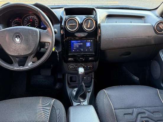 RENAULT-DUSTER-2016