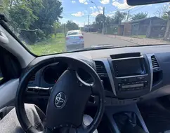 TOYOTA HILUX 3.0 SR 4X2 CD 16V TURBO INTERCOOLER DIESEL 4P MANUAL TOYOTA HILUX 3.0 SR 4X2 CD 16V TURBO INTERCOOLER DIESEL 4P MANUAL