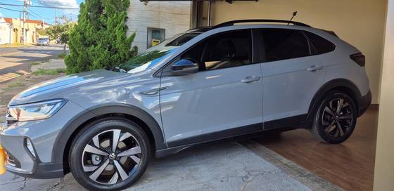 VOLKSWAGEN NIVUS 1.0 200 TSI TOTAL FLEX HIGHLINE AUTOMÁTICO