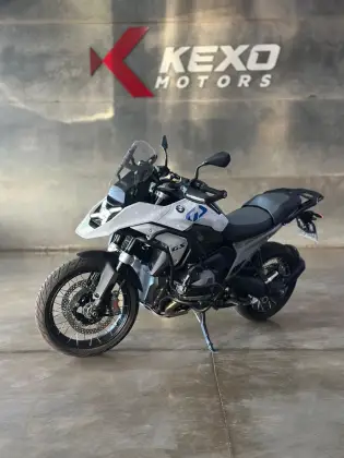 BMW R 1300 GS BMW R 1300 GS