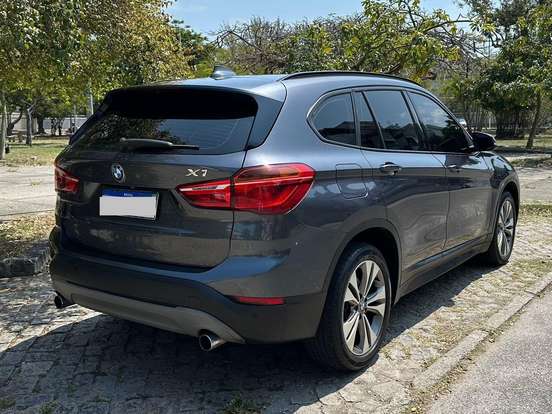 BMW-X1-2017