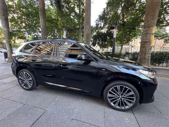 BMW-X1-2.0 16V TURBO GASOLINA SDRIVE20I M SPORT STEPTRONIC BMW-X1-2024