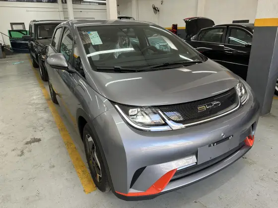 BYD DOLPHIN 44,9 KW ELÉTRICO GS BYD DOLPHIN 44,9 KW ELÉTRICO GS