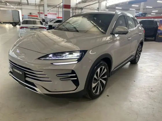 BYD SONG PLUS PREMIUM 1.5 DM-I TURBO HÍBRIDO AWD AUTOMÁTICO