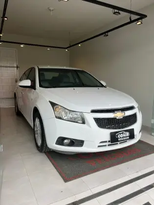 CHEVROLET CRUZE 1.8 LTZ 16V FLEX 4P AUTOMÁTICO CHEVROLET CRUZE 1.8 LTZ 16V FLEX 4P AUTOMÁTICO