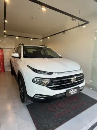 FIAT TORO 2.0 16V TURBO DIESEL FREEDOM 4WD AT9 FIAT TORO 2.0 16V TURBO DIESEL FREEDOM 4WD AT9