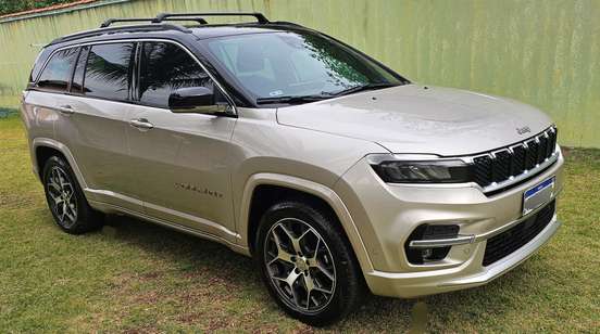 JEEP-COMMANDER-2022