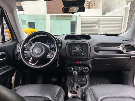 JEEP-RENEGADE-2018