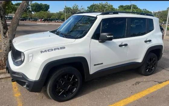 Imagem de JEEP RENEGADE 2.0 16V TURBO DIESEL MOAB 4P 4X4 AUTOMÁTICO