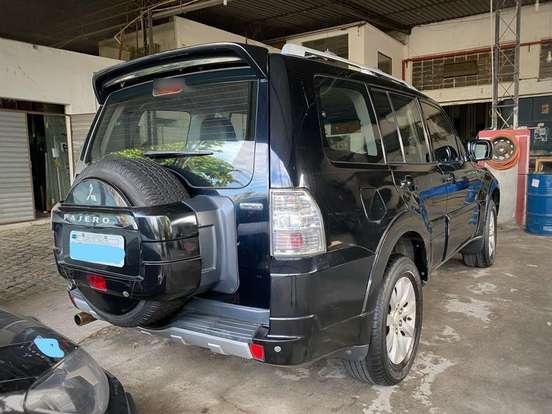 MITSUBISHI-PAJERO FULL-3.8 HPE 4X4 V6 24V GASOLINA 4P AUTOMÁTICO MITSUBISHI-PAJERO FULL-2009