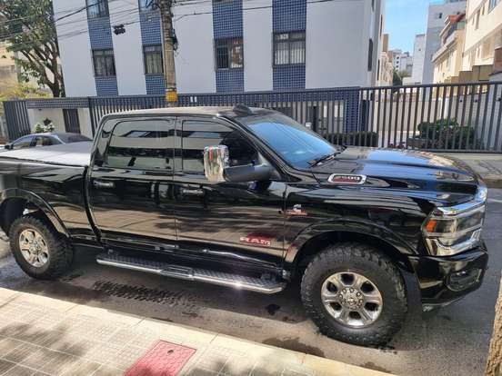RAM-2500-6.7 I6 TURBO DIESEL LARAMIE CD 4X4 AUTOMÁTICO RAM-2500-2021