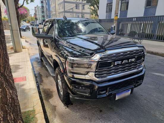 RAM-2500-6.7 I6 TURBO DIESEL LARAMIE CD 4X4 AUTOMÁTICO RAM-2500-2021