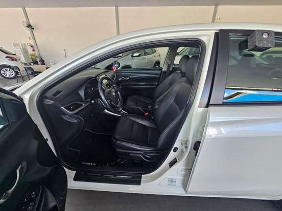 TOYOTA-YARIS-1.5 16V FLEX SEDAN XL MANUAL TOYOTA-YARIS-2018