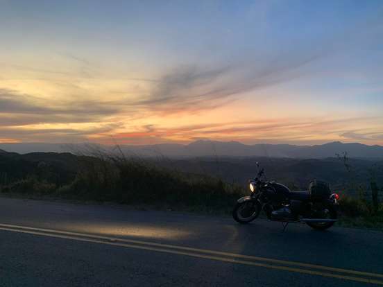 TRIUMPH-BONNEVILE TRIUMPH-BONNEVILE-2012