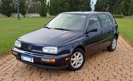 VOLKSWAGEN GOLF 2.0 MI GLX 8V GASOLINA 4P MANUAL
