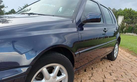 VOLKSWAGEN-GOLF-2.0 MI GLX 8V GASOLINA 4P MANUAL VOLKSWAGEN-GOLF-1996