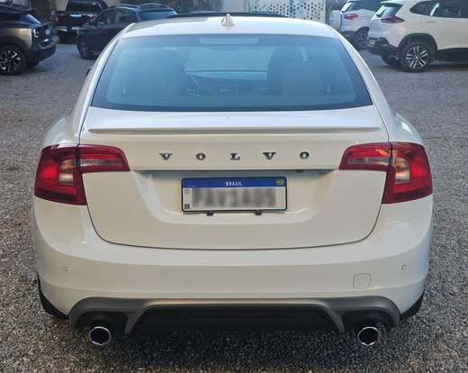 VOLVO-S60-2.0 T6 R-DESIGN GASOLINA 4P AUTOMÁTICO VOLVO-S60-2016