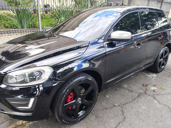 VOLVO-XC60-2.0 T5 R DESIGN TURBO GASOLINA 4P AUTOMÁTICO VOLVO-XC60-2015