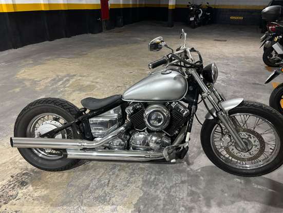 YAMAHA-DRAG STAR 650-2005