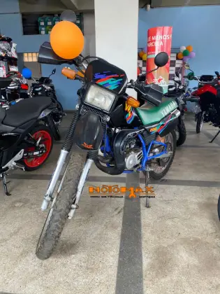 YAMAHA DT 200 