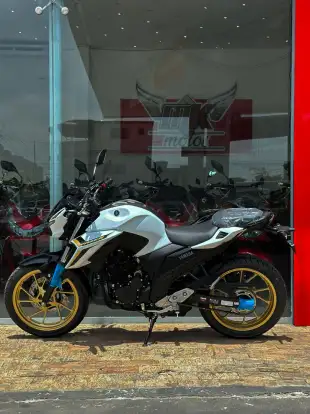 YAMAHA-FZ25 FAZER CONNECTED ABS-2025
