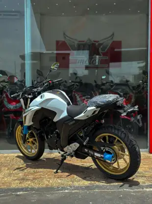 YAMAHA-FZ25 FAZER CONNECTED ABS-2025