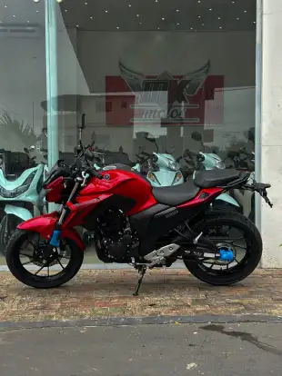 YAMAHA-FZ25 FAZER CONNECTED ABS-2025